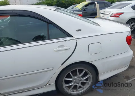 2006 Toyota Camry Le z USA, uszkodzony, nr VIN 4T1BE32KX6U684076